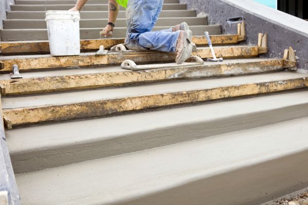 Concrete Steps Pouring in Columbia